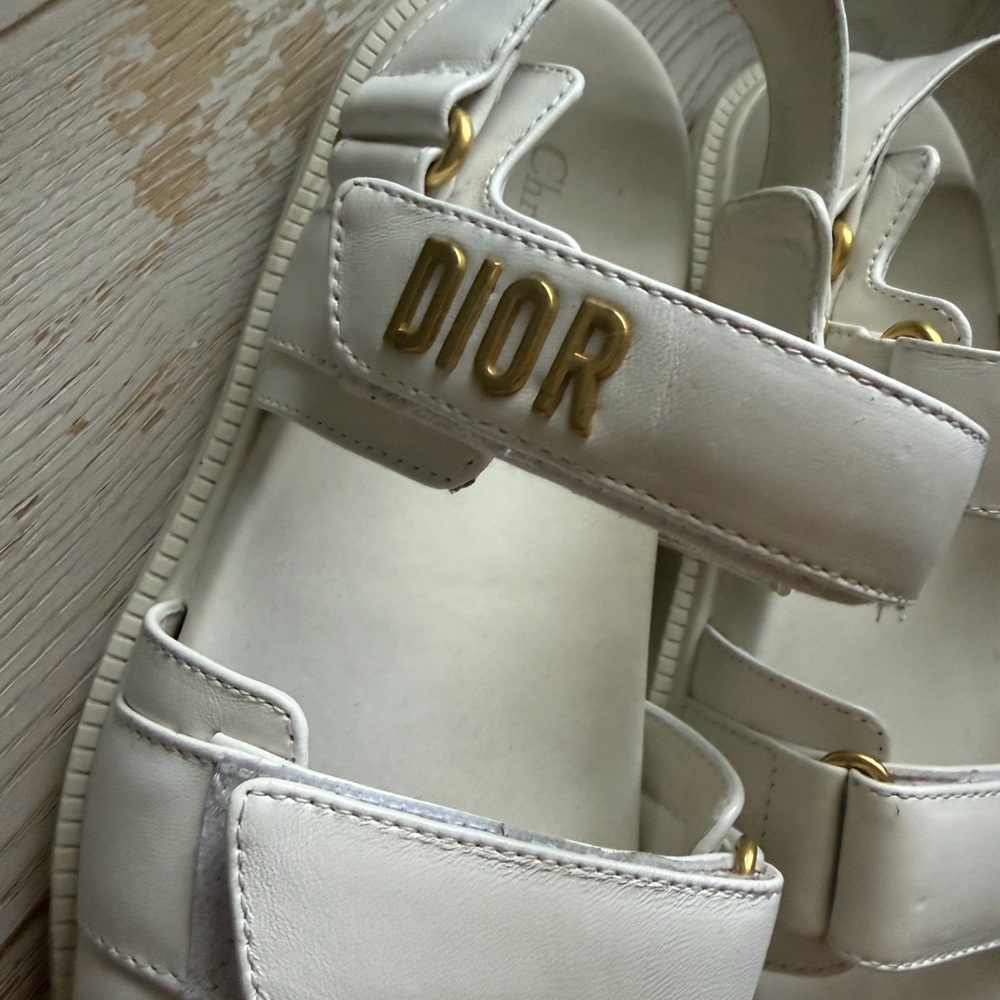 Dior White Leather Sandals with Gold Logo - Picture 3 of 10